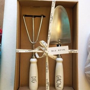 Rae Dunn Dig And Grow